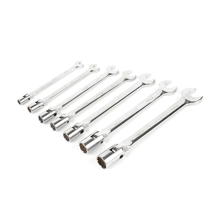 Flexible Socket Wrench